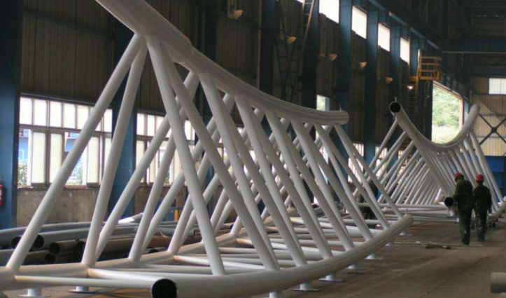 平凉管廊钢结构与桁架结构的管道支架应该如何区分
